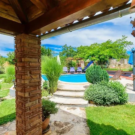 Villa Loreta By Istrialux Cabrunici