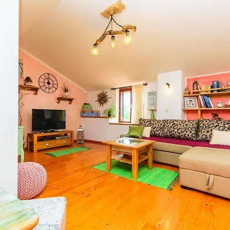 Loreta By Istrialux * Cabrunici