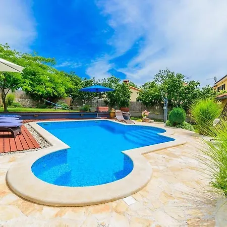 Loreta By Istrialux Villa *