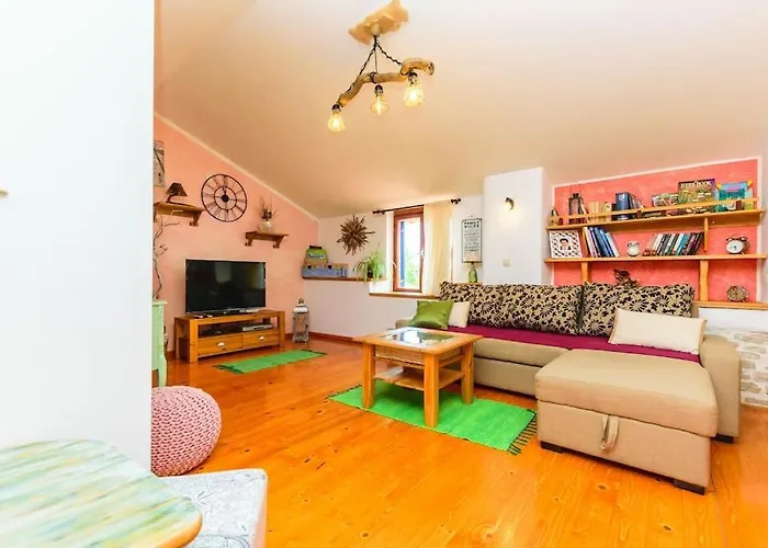 Loreta By Istrialux * Cabrunici