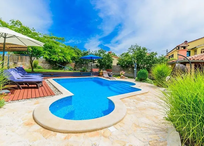 Loreta By Istrialux Βίλα *